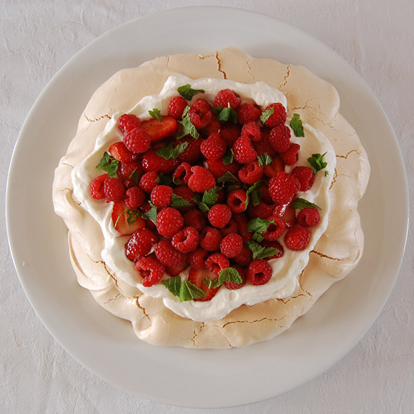 Mixed Berry Pavlova